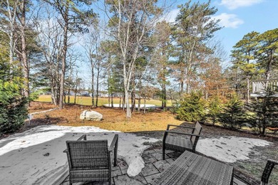 Overlooking the 18th hole of the Jones Golf Course, this elegant - photo 44