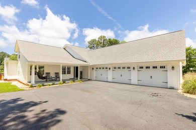 Experience luxury lake living at its finest with this stunning - photo 1