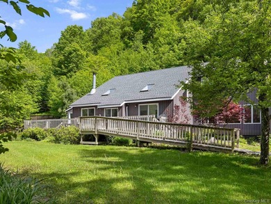 Welcome to your perfect year round Lodge in Belleayre! Nestled - photo 2