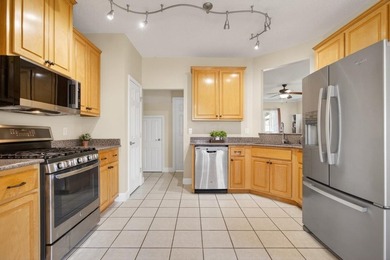 Beautiful Family Home in Highly Sought-After Goose Creek - photo 11