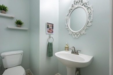 Beautiful Family Home in Highly Sought-After Goose Creek - photo 17