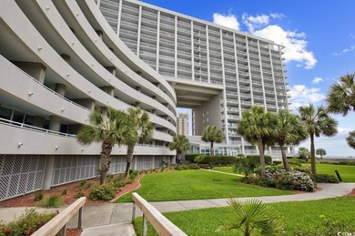 This beautifully positioned two-bedroom, two-bath oceanview - photo 26