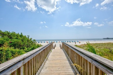 This beautifully positioned two-bedroom, two-bath oceanview - photo 39