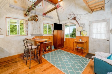 This unbelievable property presents a once-in-a-lifetime - photo 43