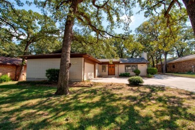 Lake Home Sale Pending in Lake Kiowa, Texas