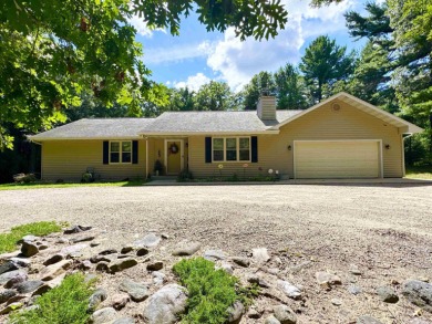 Castle Rock Lake Home For Sale in Mauston Wisconsin