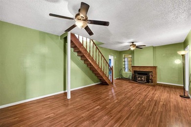 Motivated seller! Offering a $10,000 allowance for renovations - photo 14