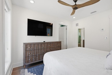 Welcome to ''Surf Bungalow 25,'' your private slice of paradise - photo 16