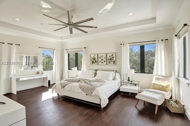 Live where every morning starts with views of the golf course - photo 27