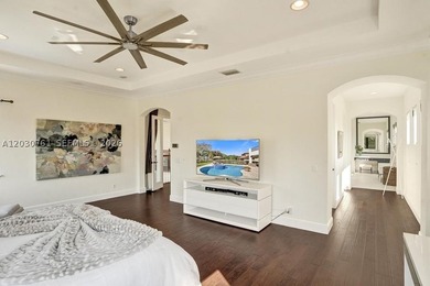 Live where every morning starts with views of the golf course - photo 28