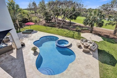 Live where every morning starts with views of the golf course - photo 41