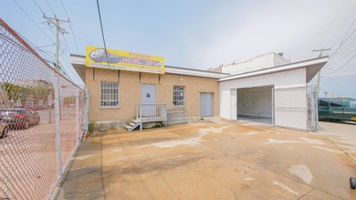 The property includes a spacious building, featuring both - photo 5