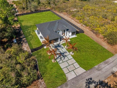 Beautiful 3-bedroom, 3-bathroom custom home on a half acre!! - photo 4