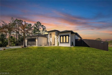 Beautiful 3-bedroom, 3-bathroom custom home on a half acre!! - photo 8