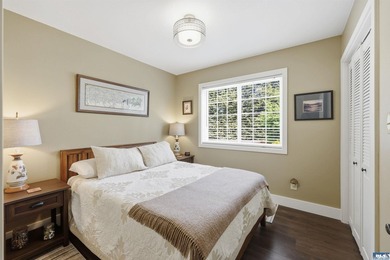 Immaculate and move-in ready, this stunning single-story home - photo 11
