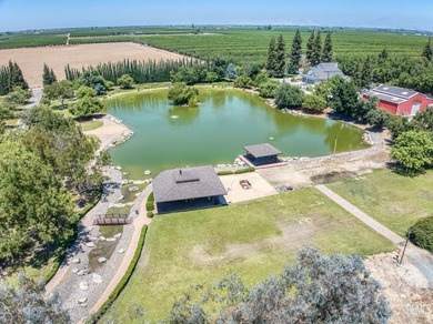 Discover an extraordinary 30-acre estate in the heart of - photo 3