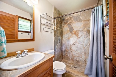 A gated one-acre estate in Kilauea Farms on Kaua'i's North Shore - photo 21