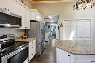 Immaculate and move-in ready, this stunning single-story home - photo 31