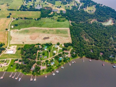 Lake Acreage For Sale in Pittsburg, Texas