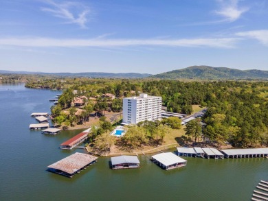 Lake Home For Sale in Hot Springs, Arkansas