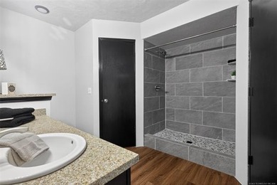 Spacious 4 bedroom homes on 2 + Acres Near Keystone Lake. Enjoy - photo 17