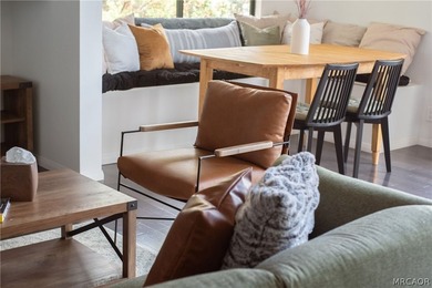 Turnkey short-term rental income producer with a proven track - photo 18