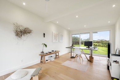 At the end of Ahonui Place, this large, custom-built 3-bedroom - photo 18