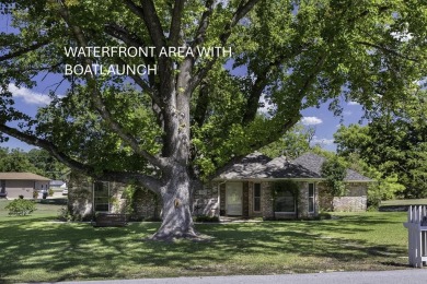 Lake Home For Sale in Tool, Texas