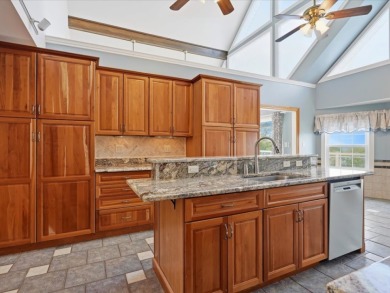 Cherokee Lakefront Home on 3 Acres | Main Channel | Pool and Hot - photo 14