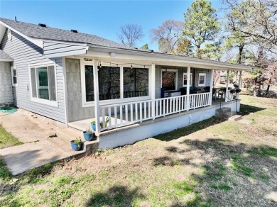 HAVE IT ALL AT LAKE EUFAULA, OKLAHOMA!   - Lake Home For Sale in Checotah, Oklahoma