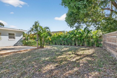 Beautifully renovated 3-bedroom, 2-bath single-family home - photo 33