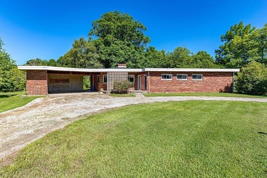 Unique Hexagon-Shaped Home on Approximately 5-6 Acres! This - photo 2