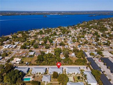 Caloosahatchee River Condo For Sale in Fort Myers Florida