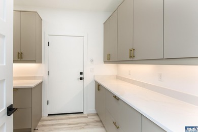 Welcome home to this beautifully designed newly constructed - photo 27