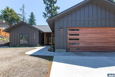 Welcome home to this beautifully designed newly constructed - photo 39