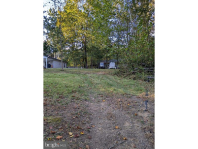 Lake Louisa Lot For Sale in Louisa Virginia