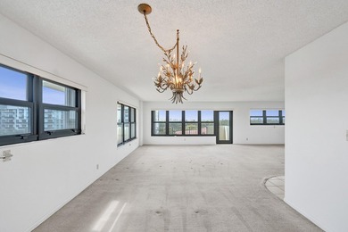 Rarely available 3BR/2.5BA corner unit offering direct - photo 6