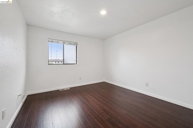 Clean and inviting townhome located in the desirable Westpark - photo 12