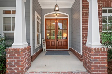Assumable 4.75 VA Mortgage. You'll fall in love with this - photo 4