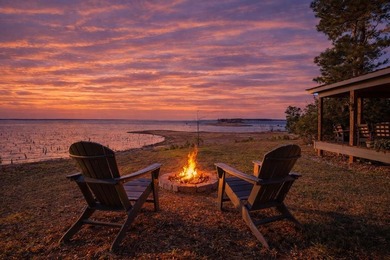 Lake Sam Rayburn  Home For Sale in Broaddus Texas