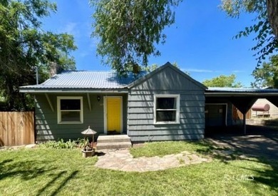 Goose Lake Home For Sale in Lakeview Oregon