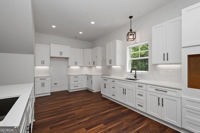 This stunning new construction ranch home offers the perfect - photo 18