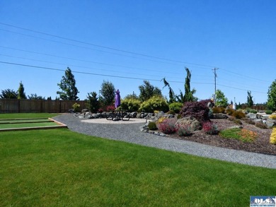 Welcome to easy living in Lavender Meadows, one of Sequim's - photo 28