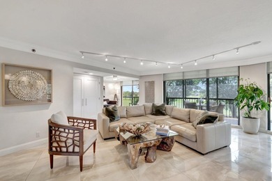 Finest location in Palm Beach, ultra- private, golf course and - photo 8