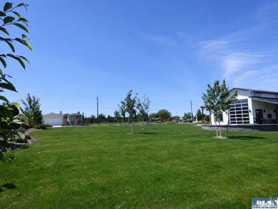 Welcome to easy living in Lavender Meadows, one of Sequim's - photo 29