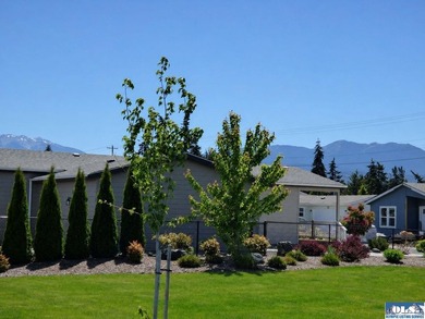Welcome to easy living in Lavender Meadows, one of Sequim's - photo 36