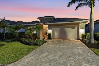 2022 NEWER CONSTUCTION POOL HOME WITH PREMIUM LAKEFRONT LOT - photo 42