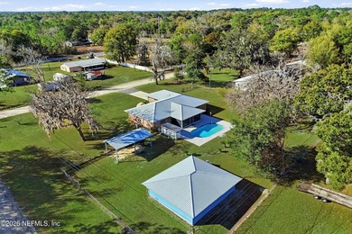Welcome to this custom built and well loved brick pool home on a - photo 46