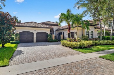Lake Home For Sale in Delray Beach, Florida