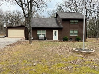 Lake Texoma Home For Sale in Kingston Oklahoma